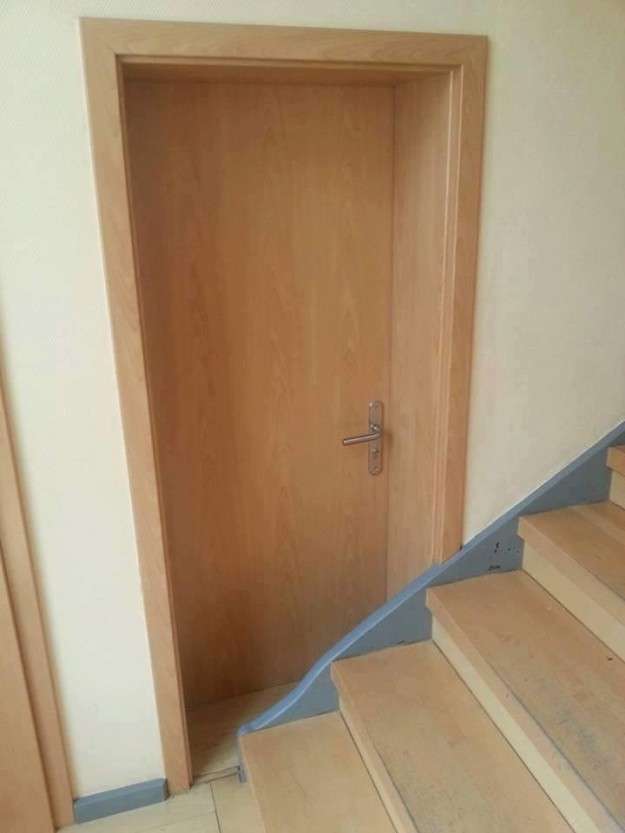 stairdoor.jpg