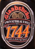 glaabsbraeu_1744_kellertruebes.jpg