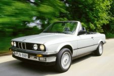 BMW-320-E30-Cabrio-474x316-7d959e5ddd328e0e.jpg