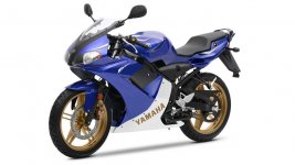 2016-Yamaha-TZR50-EU-Yamaha-Blue-Studio-007.jpg