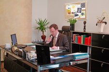 anwalt_im_buero_1271-2.jpg
