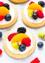 Fruit-Pizza-Cookies-with-Cream-Cheese.jpg