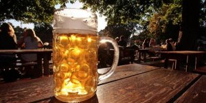 Hitze-und-Duerre-Bier-koennte-deutlich-teurer-werden_big_teaser_article.jpg