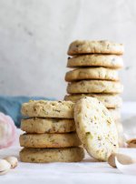 rose-water-pistachio-shortbread-cookies-15.jpg