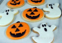halloween-cookies-feature-resized-.jpg