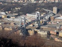 Genova_ponte_Morandi_klein.jpg