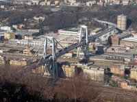 Genova_ponte_Morandi_klein.jpg