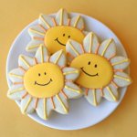 smiling-sunshine-cookies-e1339999537791.jpg