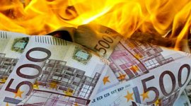 Geld-verbrennen.jpg