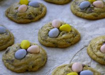 Easter-egg_cookies_rsz2.jpg