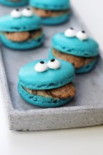 Macarons_Krümelmonster_1.JPG