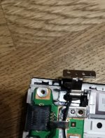 Scharnier am Gerät.jpg