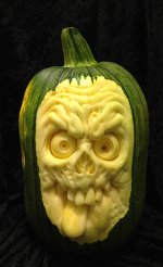 A-horror-face-carved-out--003.jpg