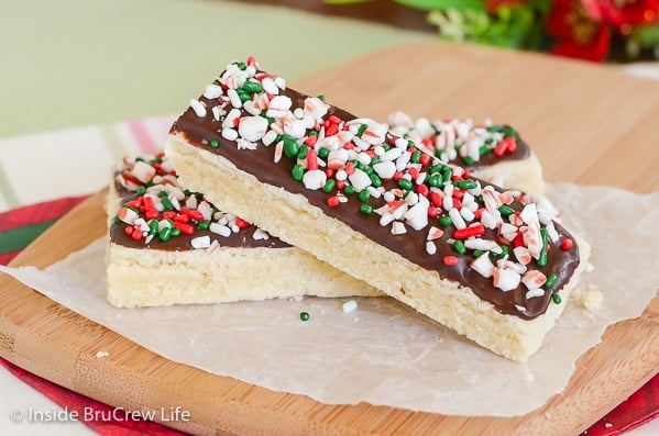 Peppermint-Shortbread-Bars-33-1.jpg