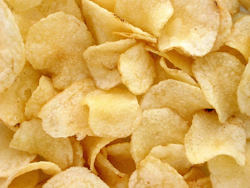 800px-Potato-Chips.jpg