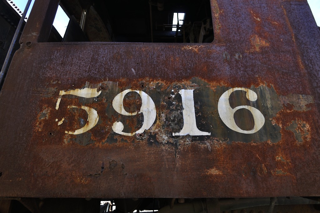 NSWGR_D59_Class_Locomotive_5916_d.jpg